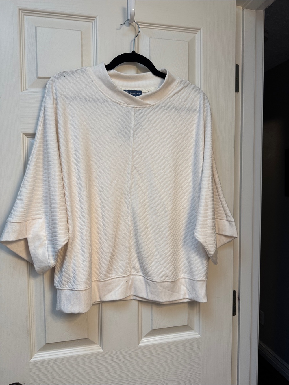 Democracy Cream Textured Short-Sleeve Sweatshirt